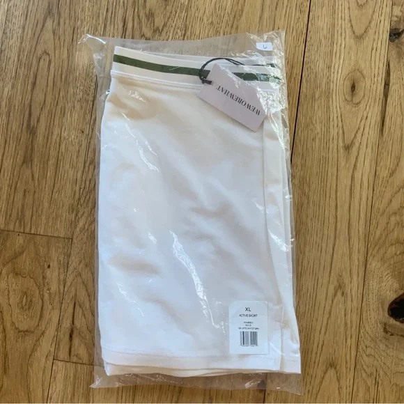 Revolve WeWoreWhat Active Skort Optic White/Court Green Size XLarge BNWT - Picture 4 of 6